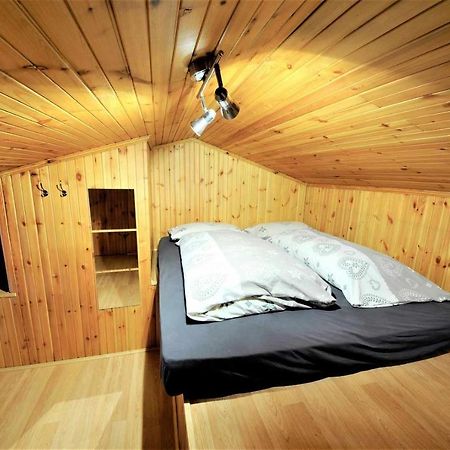 Condominio Teola Leonardo By Livigno Accomodation Exterior photo